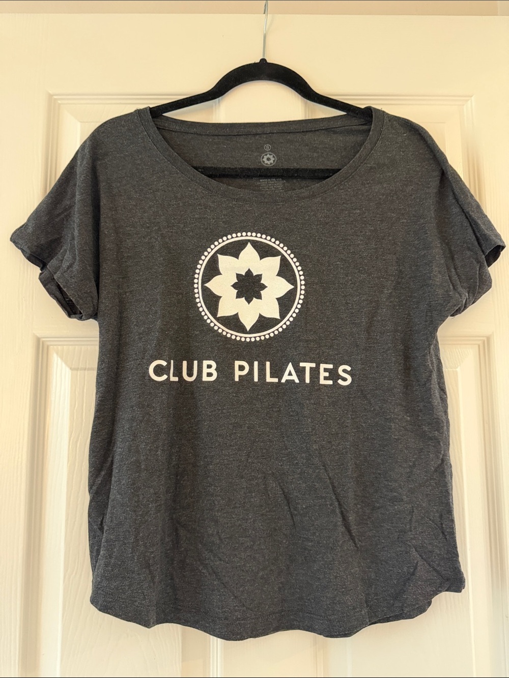 Club Pilates Women's Short Sleeve Tee - Charcoal Gray Logo Crew